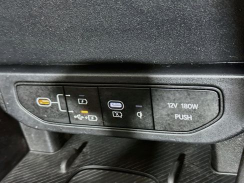 Used 2025 Kia K4 EX FWD image 41