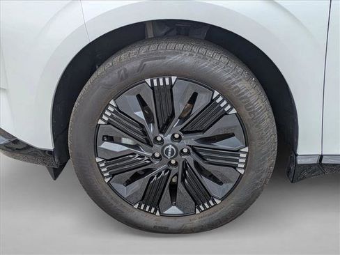 Used 2025 Nissan Murano Platinum w/ Cargo Package image 21