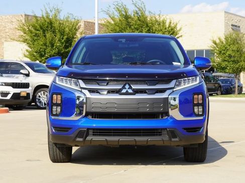 Used 2024 Mitsubishi Outlander Sport ES AWD/4WD image 2