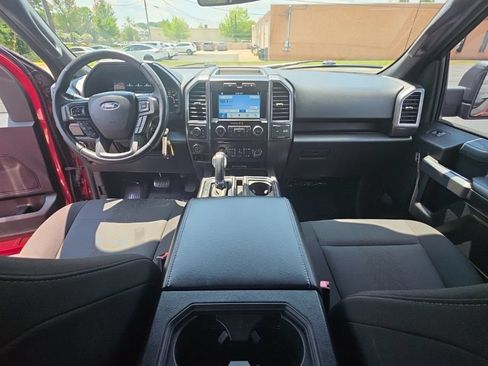 Used 2018 Ford F150 XLT w/ Equipment Group 302A Luxury AWD/4WD image 22