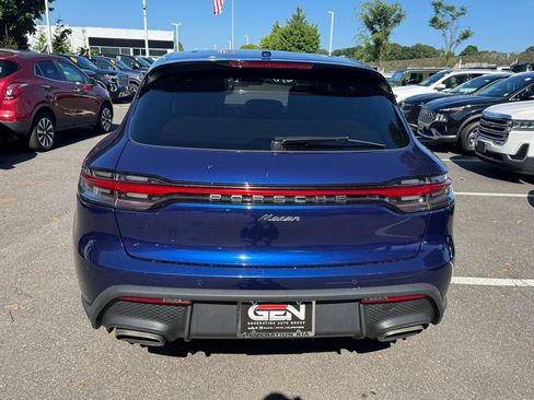 Used 2023 Porsche Macan Turbo AWD/4WD image 5