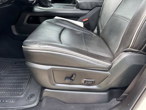 Used 2019 RAM 3500 Limited AWD/4WD image 16