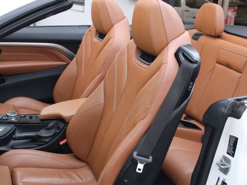 Used 2017 BMW 430i xDrive Convertible image 27