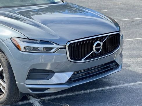 Used 2020 Volvo XC60 T5 Momentum w/ Protection Package Premier image 14