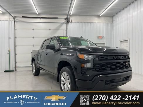 New 2025 Chevrolet Silverado 1500 Custom image 1