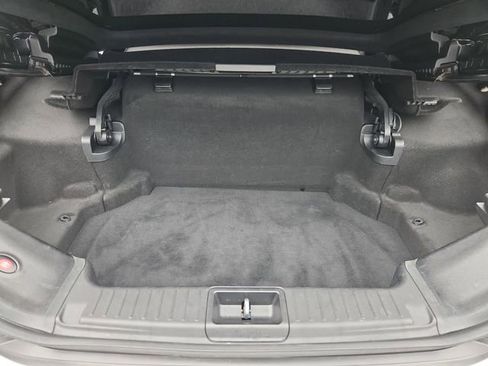 Used 2017 Mercedes-Benz SL 550 image 26