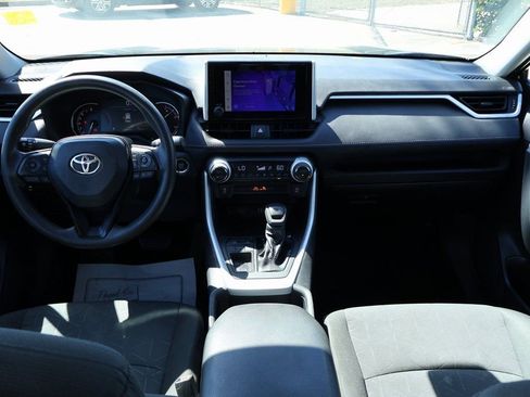 Used 2023 Toyota RAV4 XLE image 6