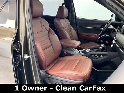 Used 2025 Kia Telluride SX Prestige image 8