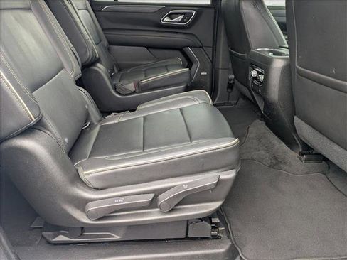 Used 2021 GMC Yukon XL SLT w/ SLT Luxury Plus Package image 20