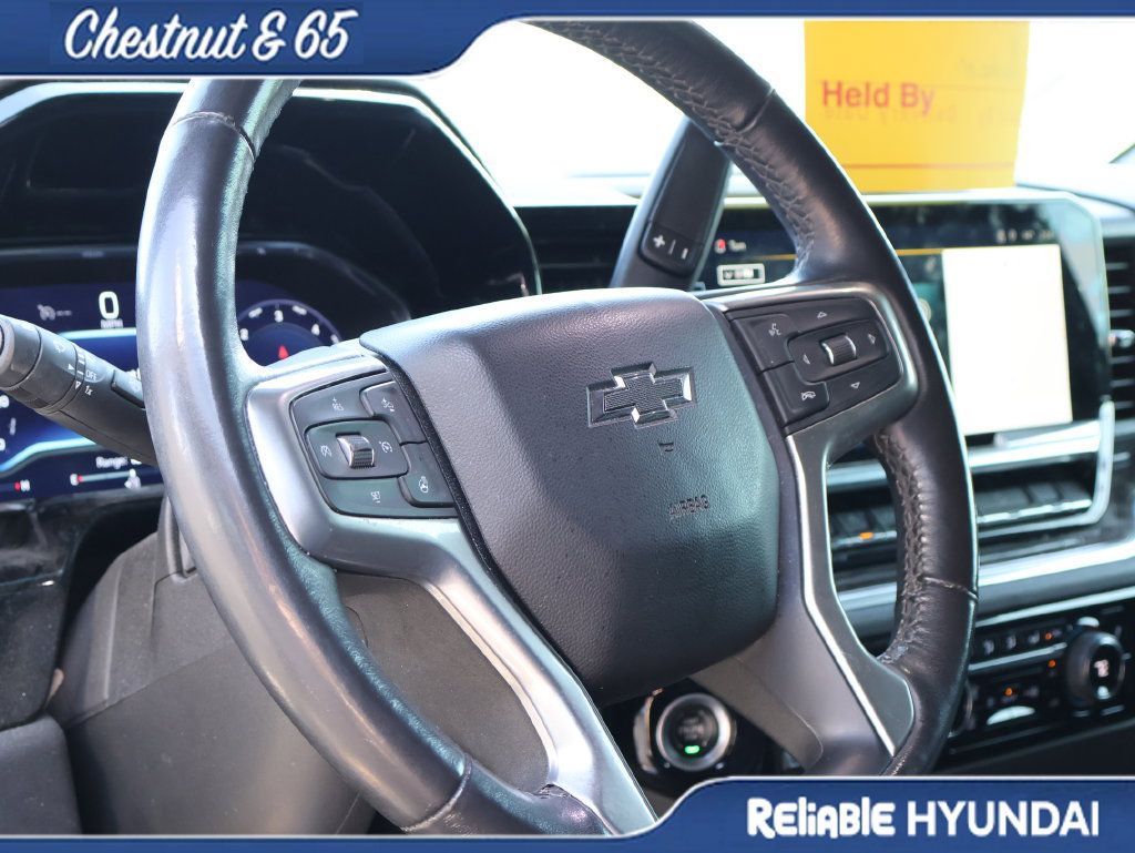 Used 2022 Chevrolet Silverado 1500 RST AWD/4WD image 24