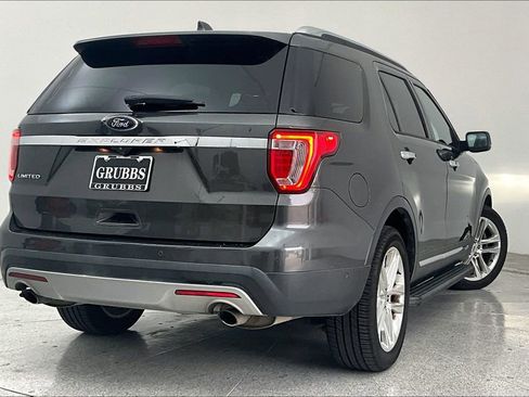 Used 2017 Ford Explorer Limited w/ Equipment Group 301A image 2