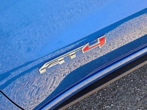 Used 2022 GMC Sierra 1500 AT4 w/ AT4 Premium Package image 12