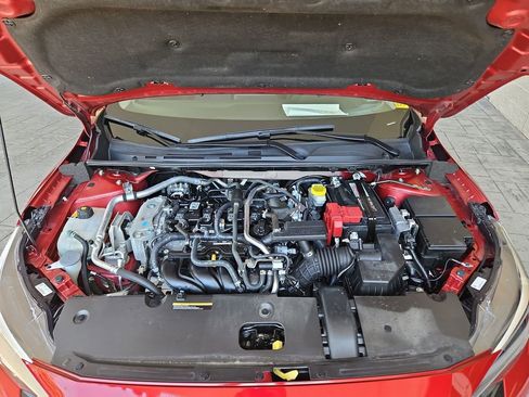 Used 2024 Nissan Sentra SV FWD image 34