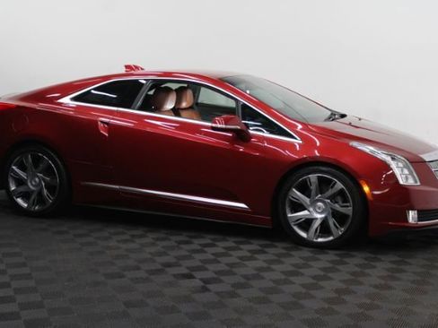 Used 2014 Cadillac ELR w/ Luxury Package image 4