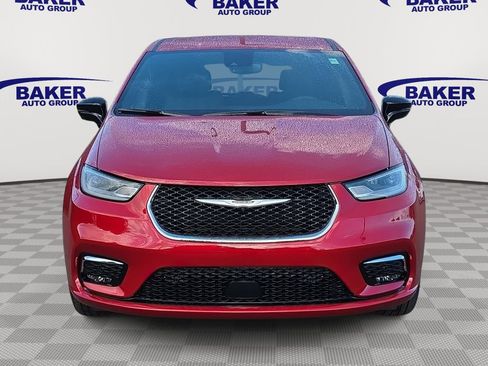 New 2026 Chrysler Pacifica Select image 8