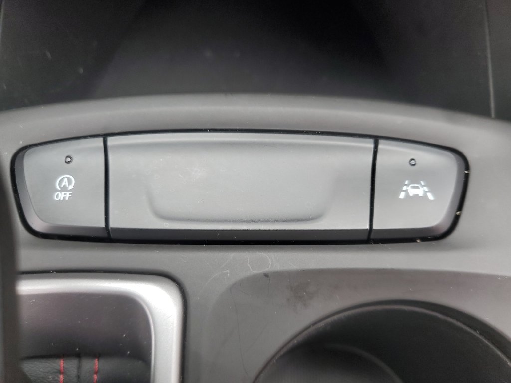 Used 2024 Chevrolet Trax RS w/ Driver Confidence Package FWD image 31