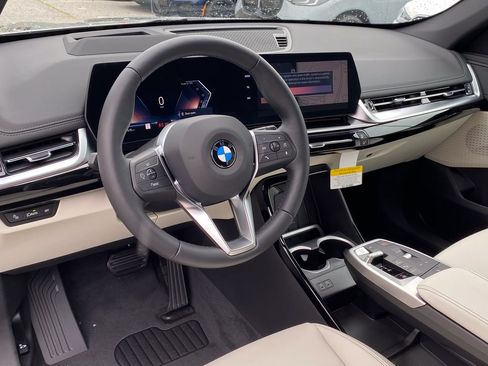 New 2026 BMW X1 xDrive28i w/ Technology Package AWD/4WD image 11