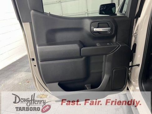 New 2026 Chevrolet Silverado 1500 Custom w/ Turbomax Blackout Package image 33