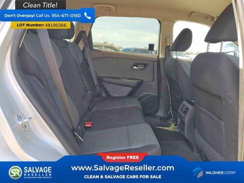 Used 2022 Nissan Rogue SV FWD image 15