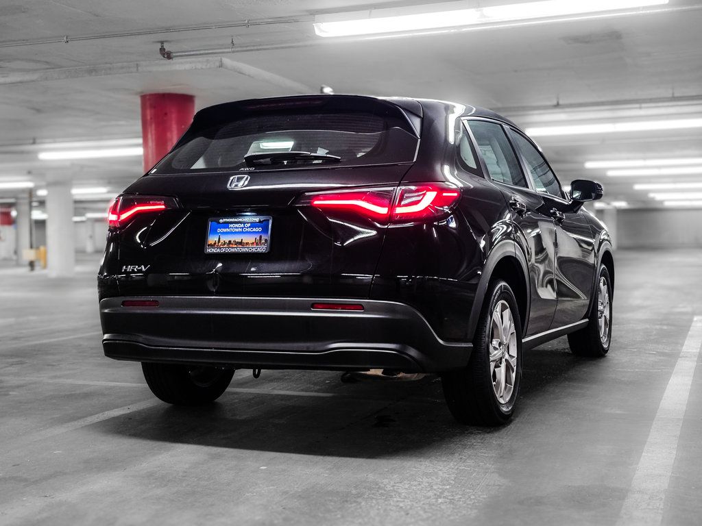 Used 2024 Honda HR-V LX image 6