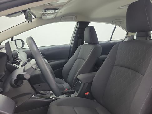 Used 2024 Toyota Corolla LE FWD image 13