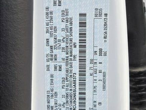 Used 2025 Ford Escape Active AWD/4WD image 23
