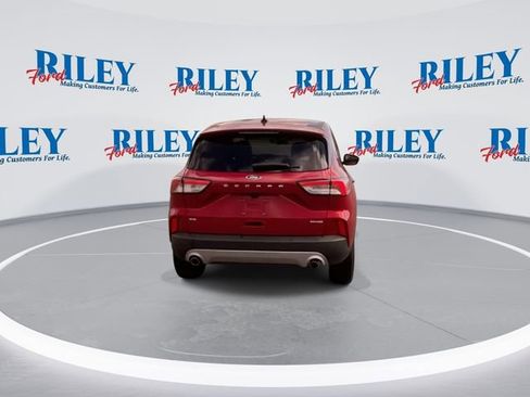 Certified 2022 Ford Escape SE w/ Cold Weather Package AWD/4WD image 8