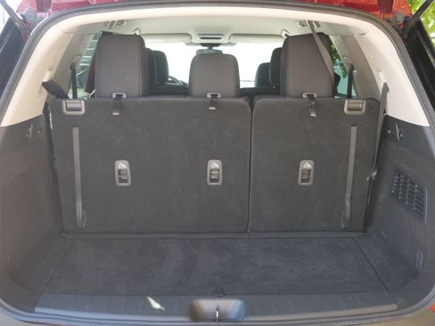 Certified 2024 Nissan Pathfinder SV image 19