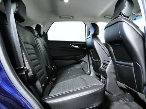 Used 2016 Ford Edge SEL w/ Equipment Group 201A AWD/4WD image 13