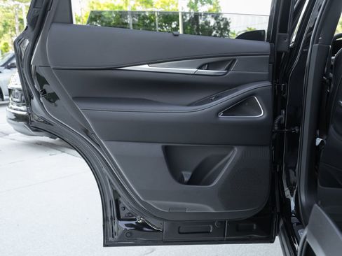 Certified 2026 INFINITI QX60 Luxe w/ Cargo Package FWD image 31