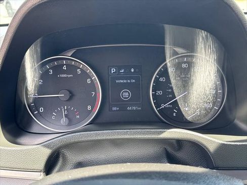 Used 2017 Hyundai Elantra SE w/ SE A/T Tech Package 03 FWD image 16