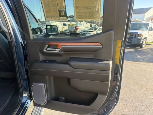 Used 2023 GMC Sierra 1500 Denali w/ Denali Reserve Package AWD/4WD image 52