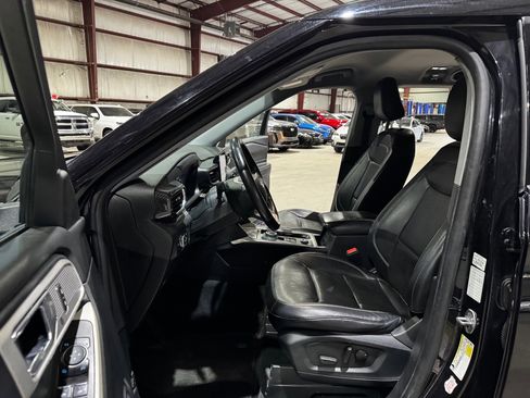 Used 2021 Ford Explorer Limited image 13