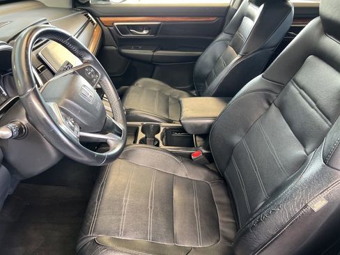 Used 2018 Honda CR-V Touring image 17