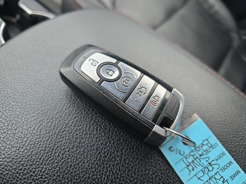 Used 2018 Ford Explorer Sport w/ Equipment Group 401A image 35