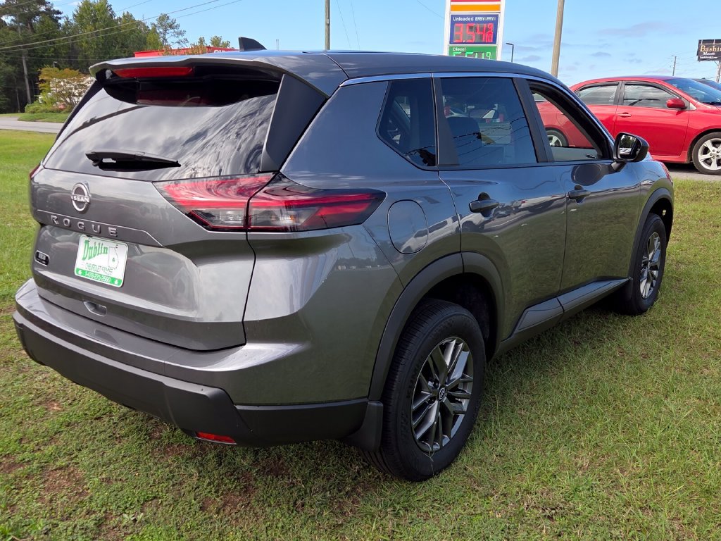 New 2027 Nissan Rogue S FWD image 12