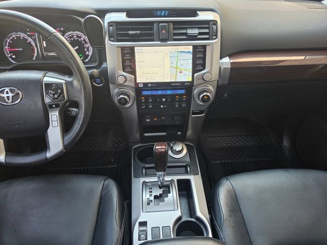 Used 2022 Toyota 4Runner Limited AWD/4WD image 39