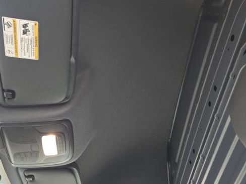 Used 2025 Mercedes-Benz Sprinter 2500 image 12