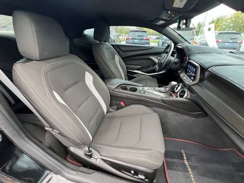 Used 2019 Chevrolet Camaro SS image 24