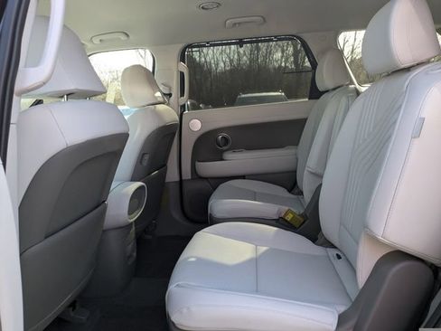 New 2026 Hyundai Palisade SEL FWD image 12