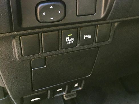 Used 2015 Lexus ES 350 w/ Premium Package image 20