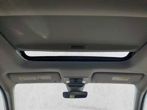 Used 2023 Honda HR-V EX-L image 26