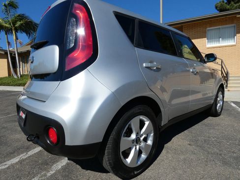 Used 2018 Kia Soul image 9