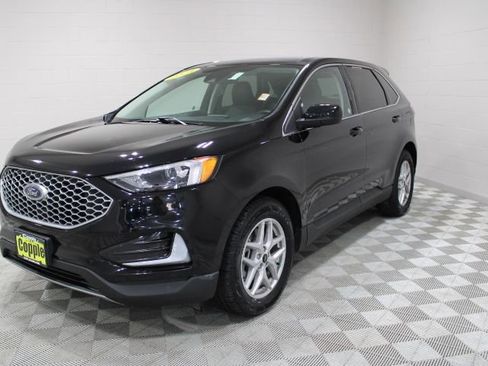 Used 2024 Ford Edge SEL image 7