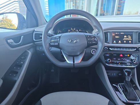 Used 2019 Hyundai Ioniq Blue image 18