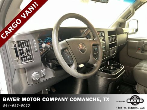 Used 2023 GMC Savana 2500 w/ Driver Convenience Package image 9