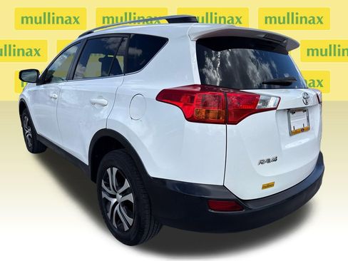 Used 2014 Toyota RAV4 LE image 7