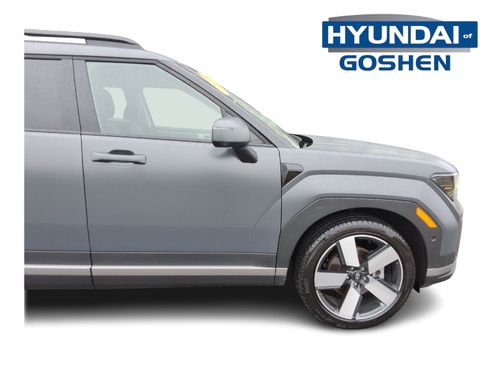 Used 2025 Hyundai Santa Fe Limited image 10