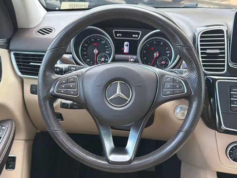 Used 2017 Mercedes-Benz GLE 350 image 24