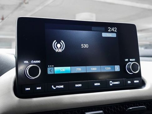 Certified 2023 Honda HR-V LX image 29